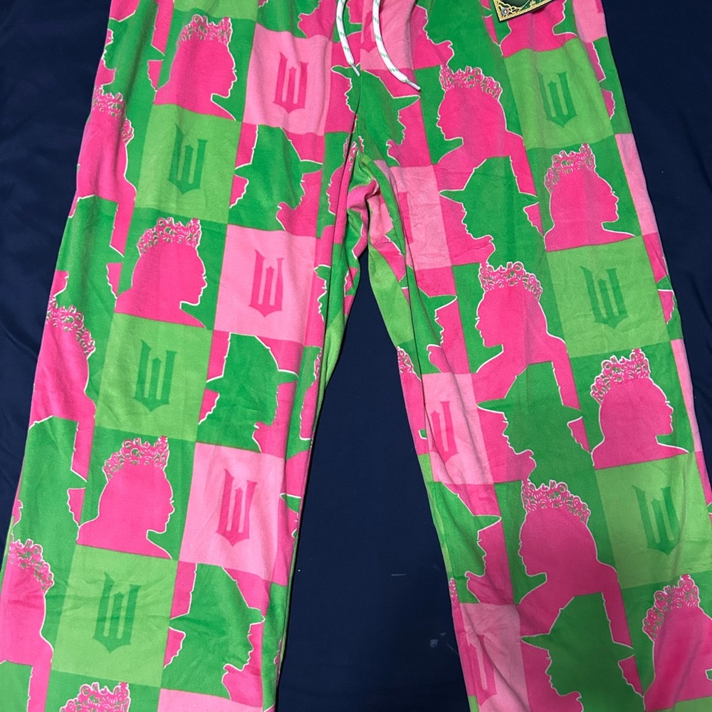 Wicked pink & green pajamas